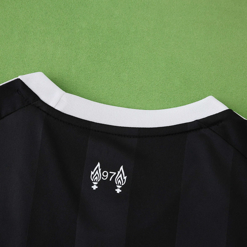 Liverpool Goalkeeper Black Jersey 2025/26
